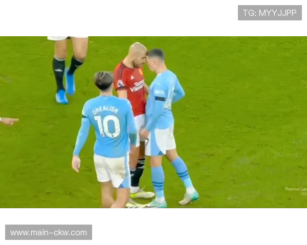 德比战火药味十足，尼斯摩纳哥球员冲突吃黄牌